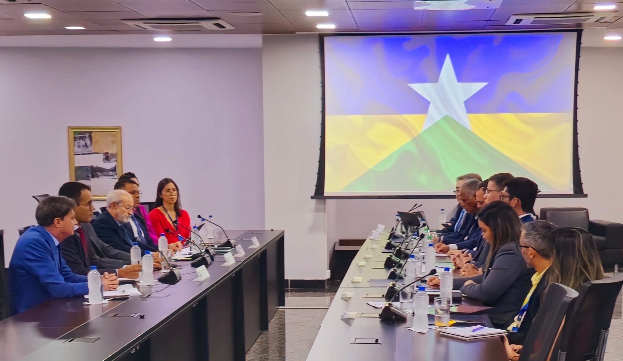 TCE MPC e Estado debatem solução para situação da Caerd TCE RO