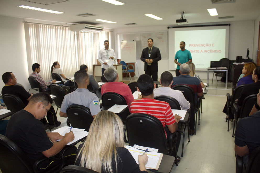 SGA/Segesp reabre sistema para servidor marcar suas férias/2017 – TCE-RO